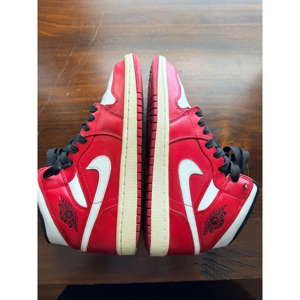 Nike Air Jordan 1 Mid Chicago Mens 8 Gym Red White Black 554724-605 2018